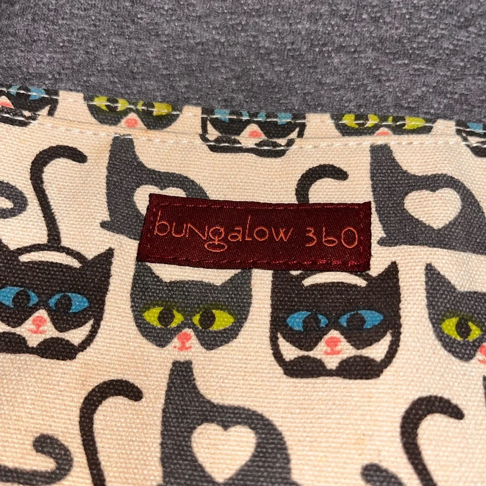 Bungalow 360 Cat Pattern Shoulder Bag - Cream and Gray - Picture 5 of 10